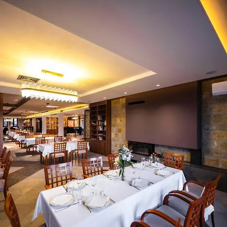 ベッド・アンド・ブレックファスト Vinarija Djurdjevica Legat 3*