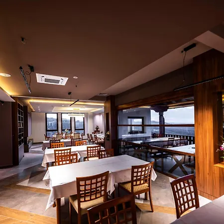 Vinarija Djurdjevica Legat 3*